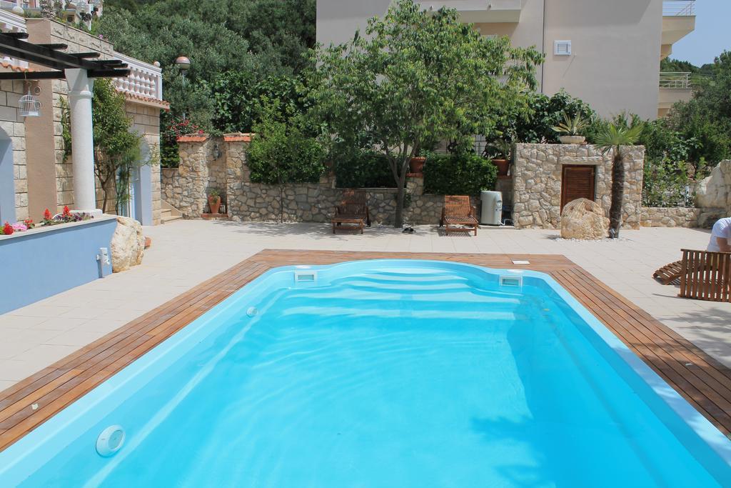Villa Bougenvilia Tomas Tučepi Extérieur photo