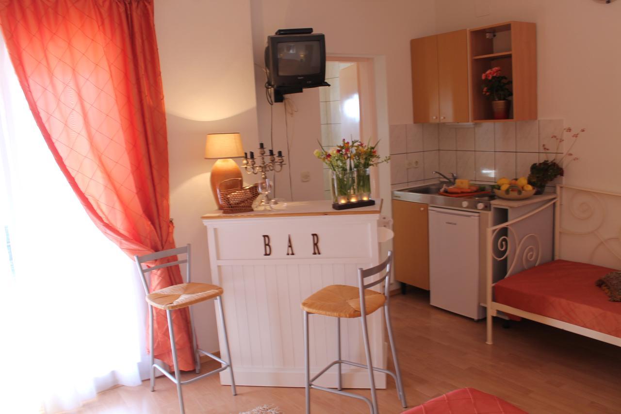 Villa Bougenvilia Tomas Tučepi Extérieur photo